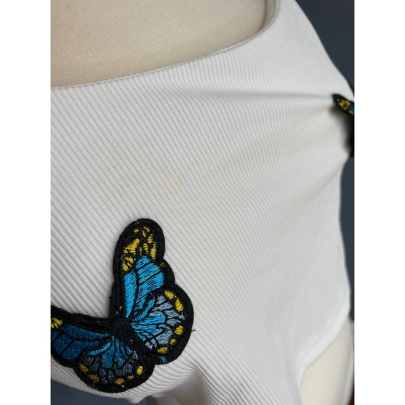 white ribbed crop top w/ butterflies - Picture 3 of 9